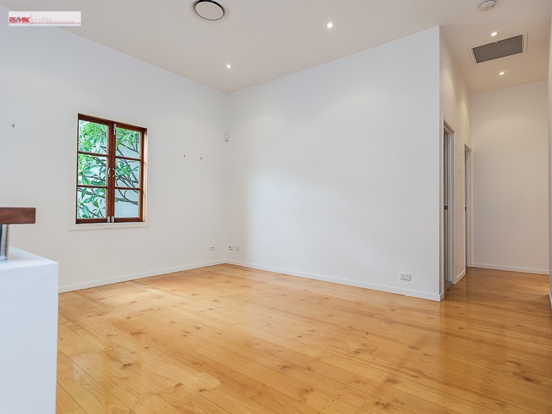 20 Lilley Street, Spring Hill QLD 4000