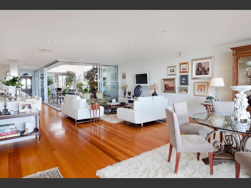 2/238 Old Cleveland Road, Coorparoo QLD 4151