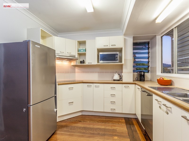 16 Arkana Street, The Gap QLD 4061