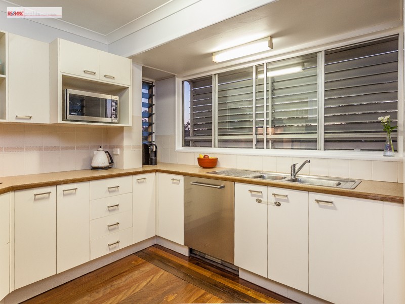 16 Arkana Street, The Gap QLD 4061