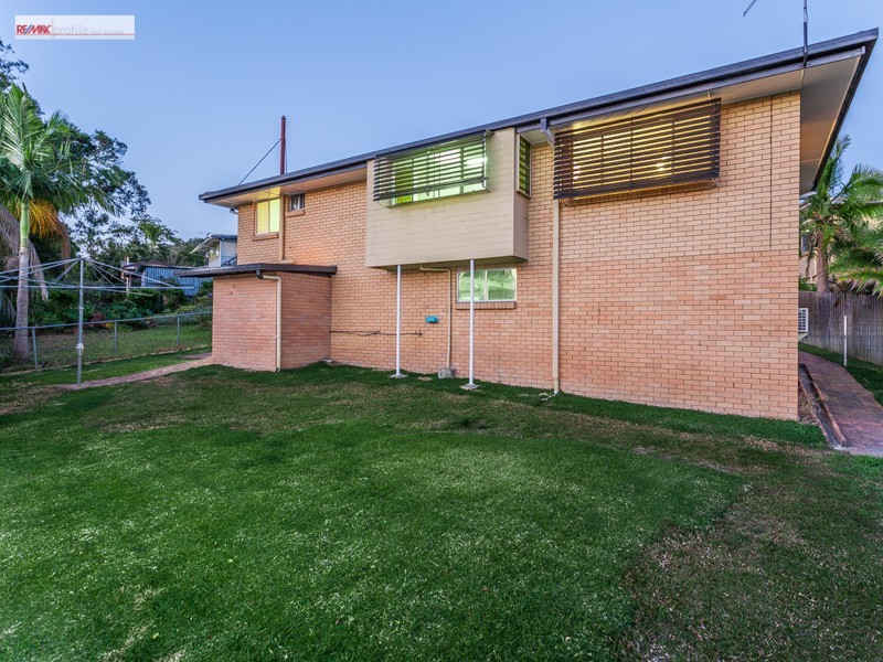 16 Arkana Street, The Gap QLD 4061