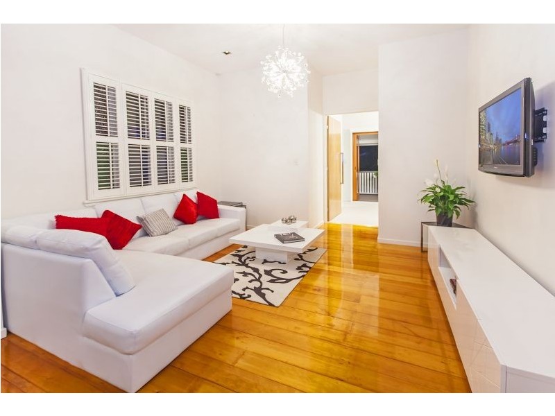 44 Gresham Street, East Brisbane QLD 4169