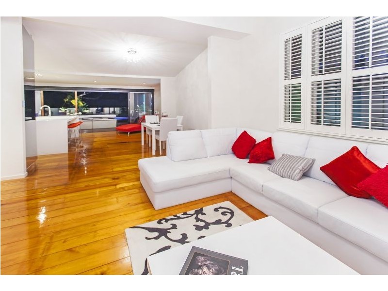 44 Gresham Street, East Brisbane QLD 4169