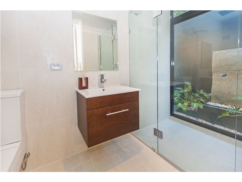 44 Gresham Street, East Brisbane QLD 4169