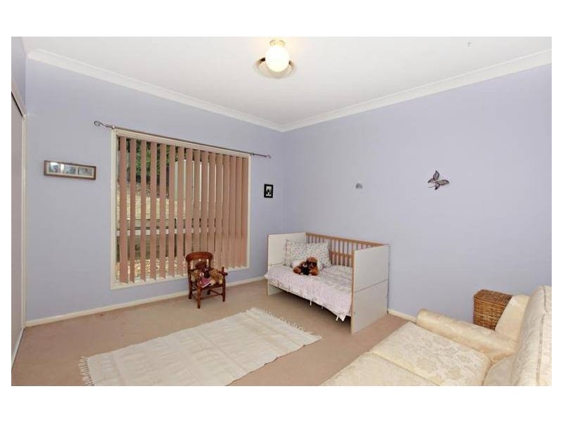 14 Summerfield Place, Kenmore QLD 4069