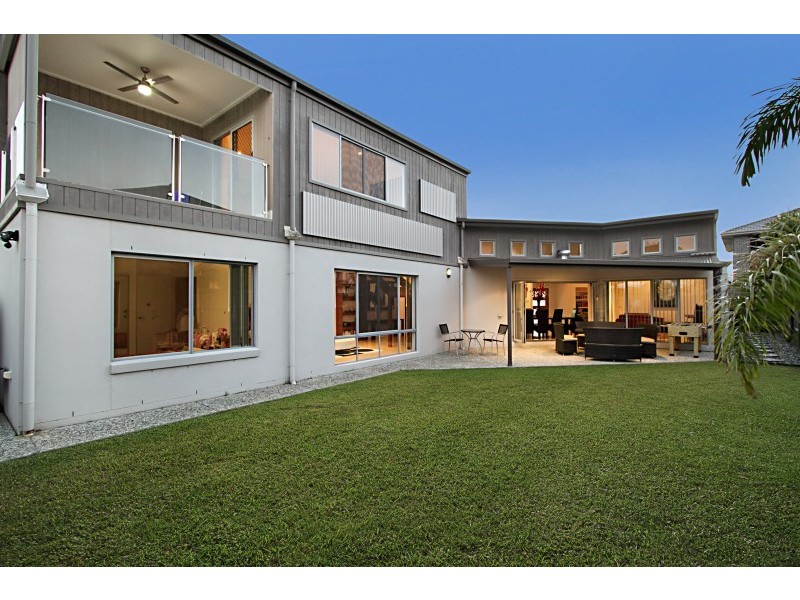 43 Condamine Drive, Sinnamon Park QLD 4073