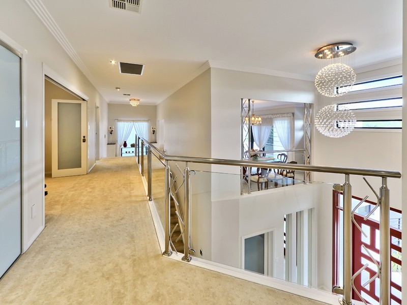 63 Condamine Place, Sinnamon Park QLD 4073