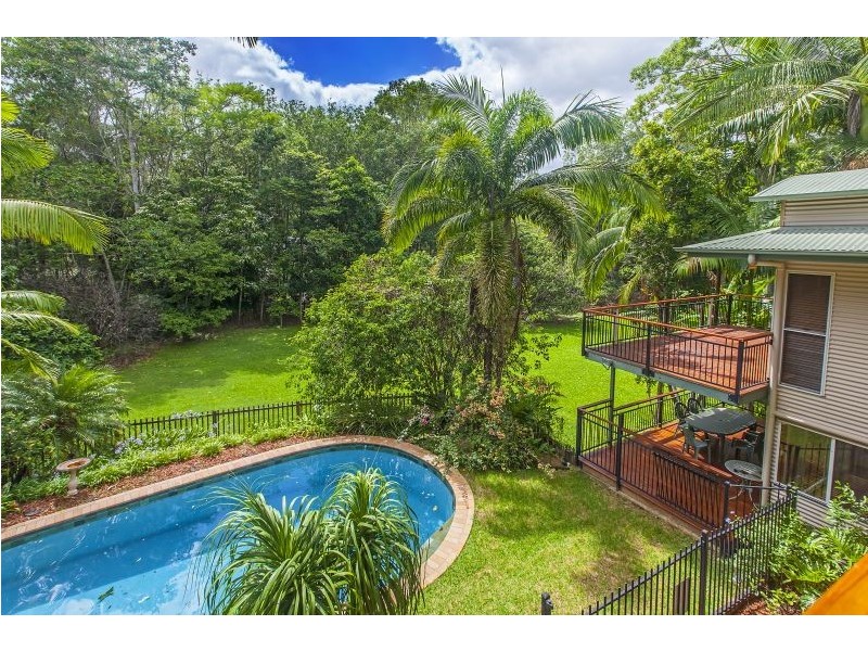25 Shannan Place, Kenmore Hills QLD 4069