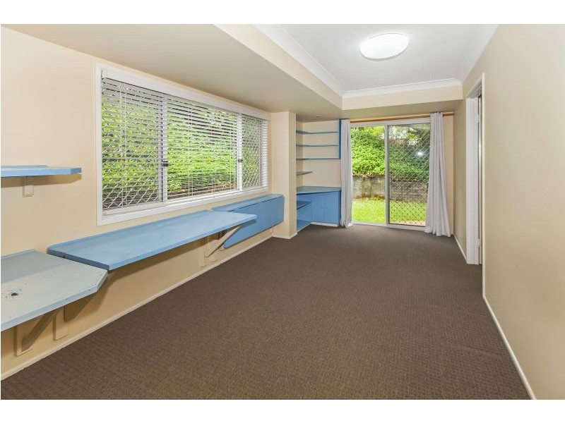 25 Shannan Place, Kenmore Hills QLD 4069