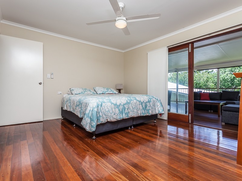 22 Brown Street, Bardon QLD 4065