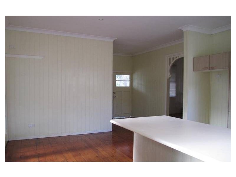 15 Isaac Street, Milton QLD 4064