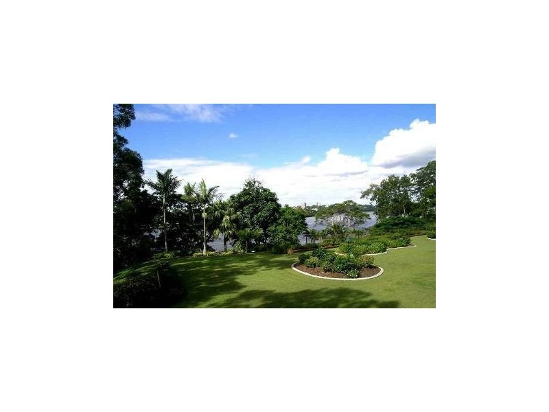 16/72 Sandford Street, St Lucia QLD 4067