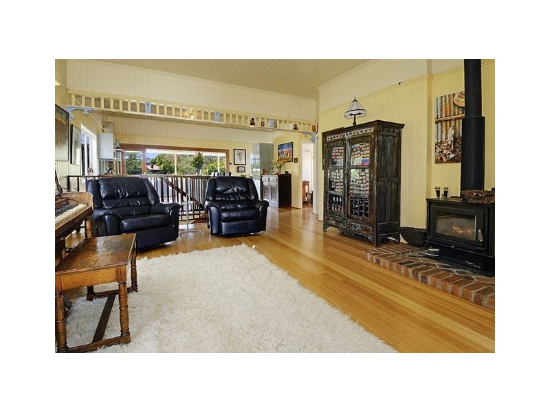 62 Boundry Road, Bardon QLD 4065