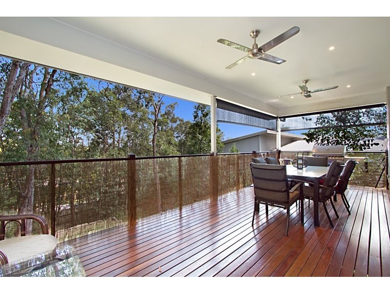 12 Gordon Circuit, Seventeen Mile Rocks QLD 4073