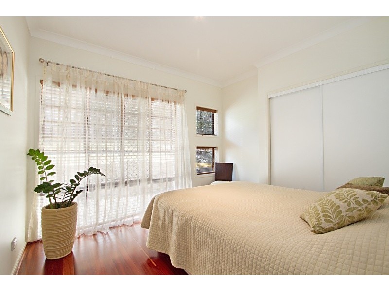 12 Gordon Circuit, Seventeen Mile Rocks QLD 4073