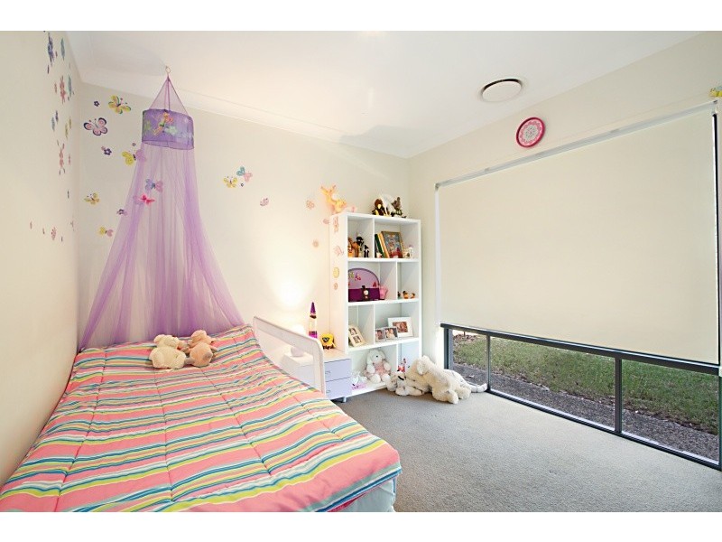 12 Gordon Circuit, Seventeen Mile Rocks QLD 4073
