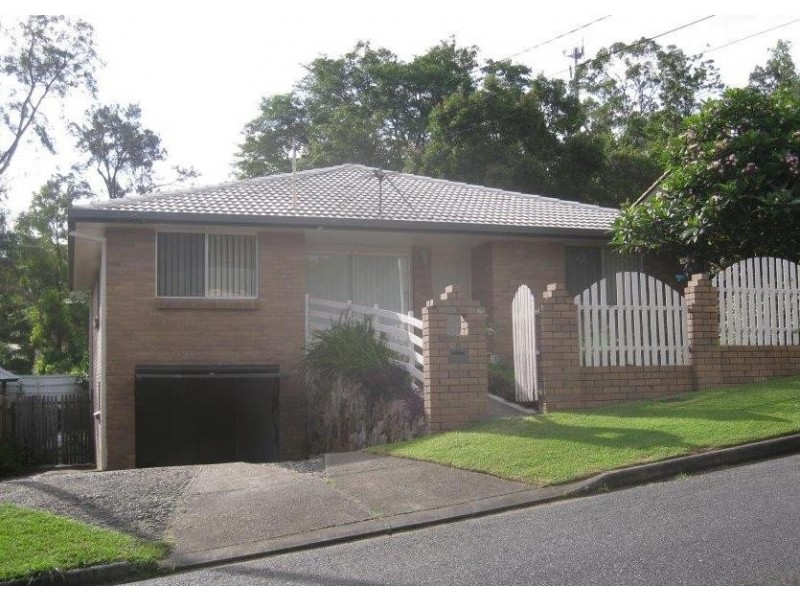 8 Elgata Street, The Gap QLD 4061