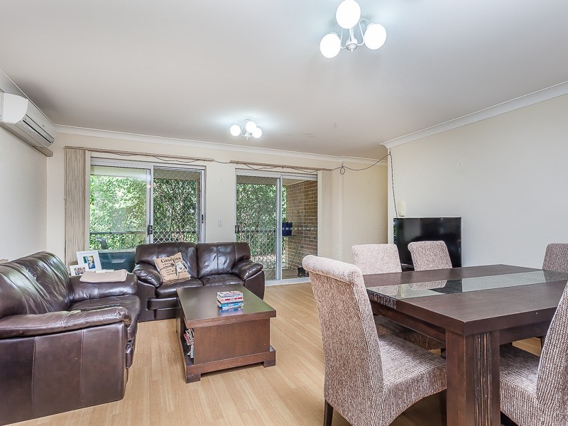 8/38 Alpha Street, Taringa QLD 4068