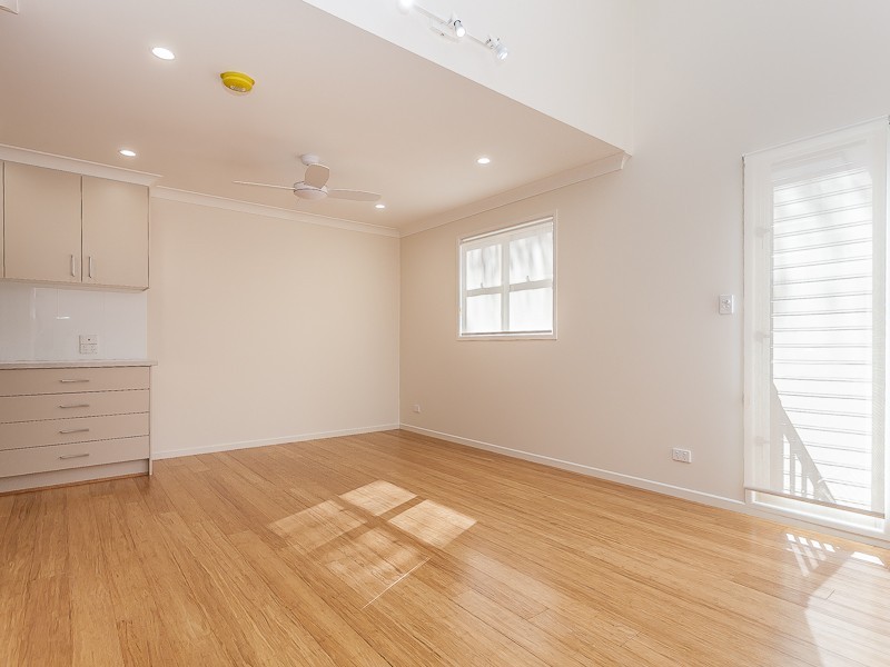 35A Wedd Street, Spring Hill QLD 4000