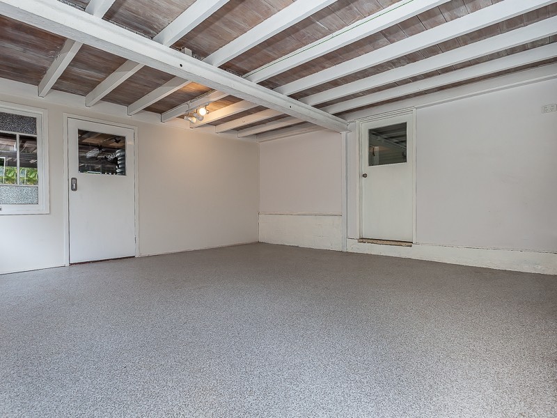 14 Frederick Street, Taringa QLD 4068