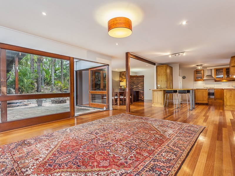 11 Wexford Street, Kenmore Hills QLD 4069