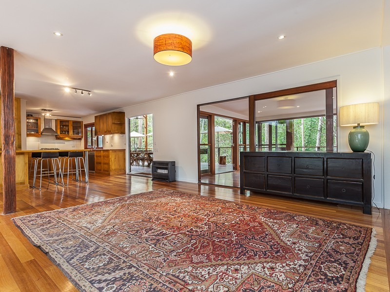 11 Wexford Street, Kenmore Hills QLD 4069