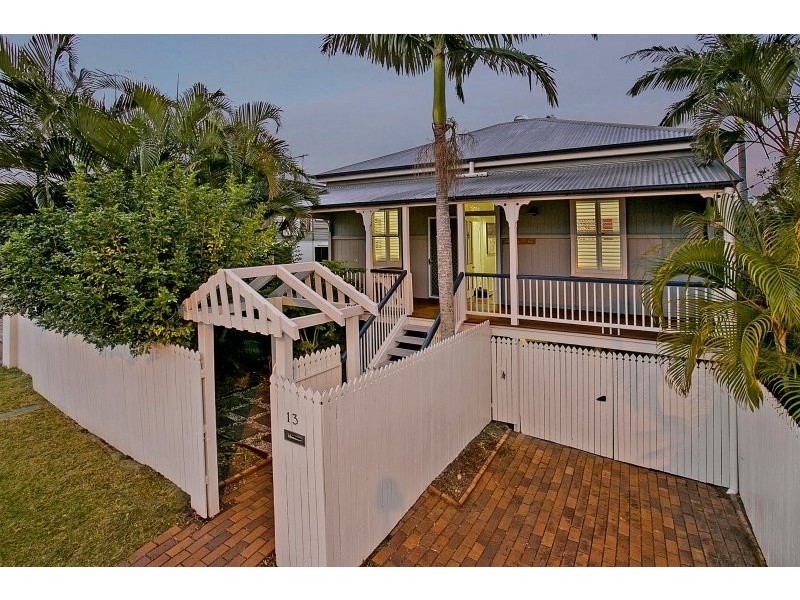 13 Elizabeth Street, Toowong QLD 4066