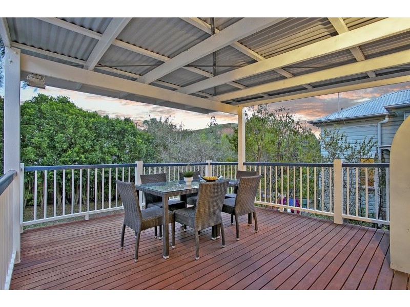 13 Elizabeth Street, Toowong QLD 4066