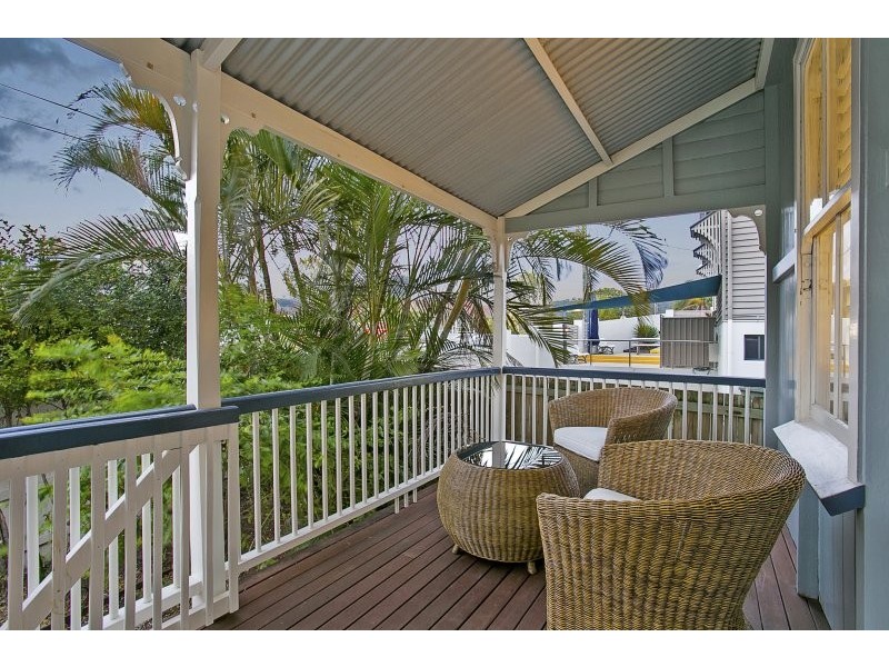 13 Elizabeth Street, Toowong QLD 4066