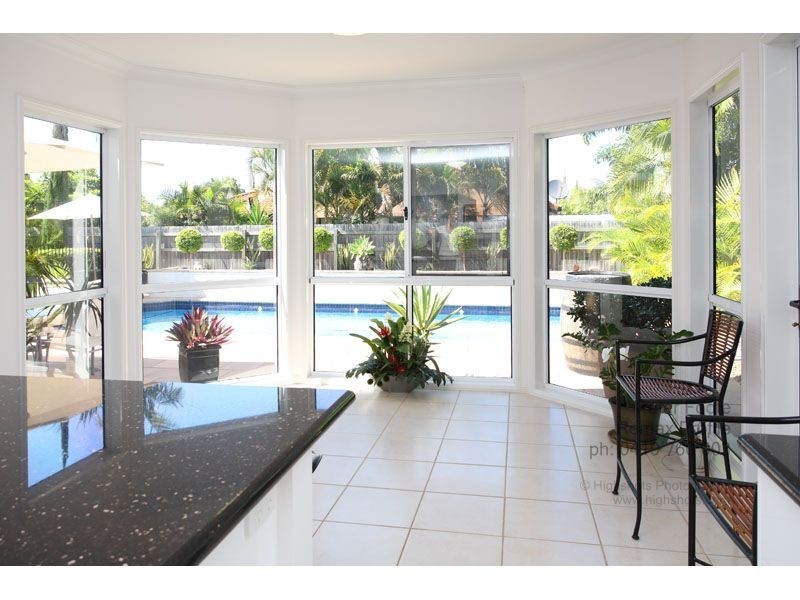 22 SAMUEL PLACE, Sinnamon Park QLD 4073