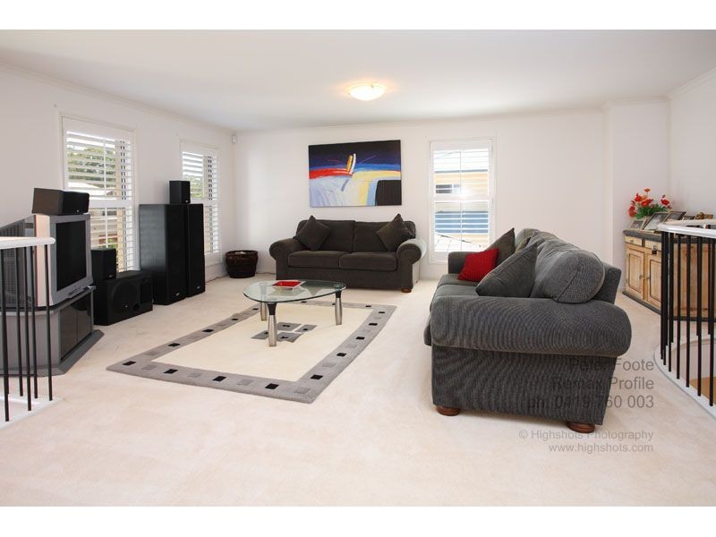 22 SAMUEL PLACE, Sinnamon Park QLD 4073