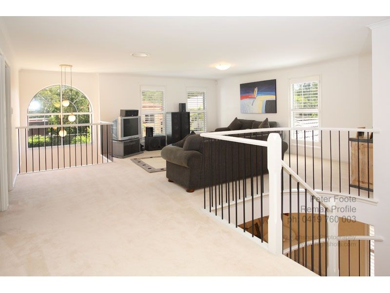 22 SAMUEL PLACE, Sinnamon Park QLD 4073