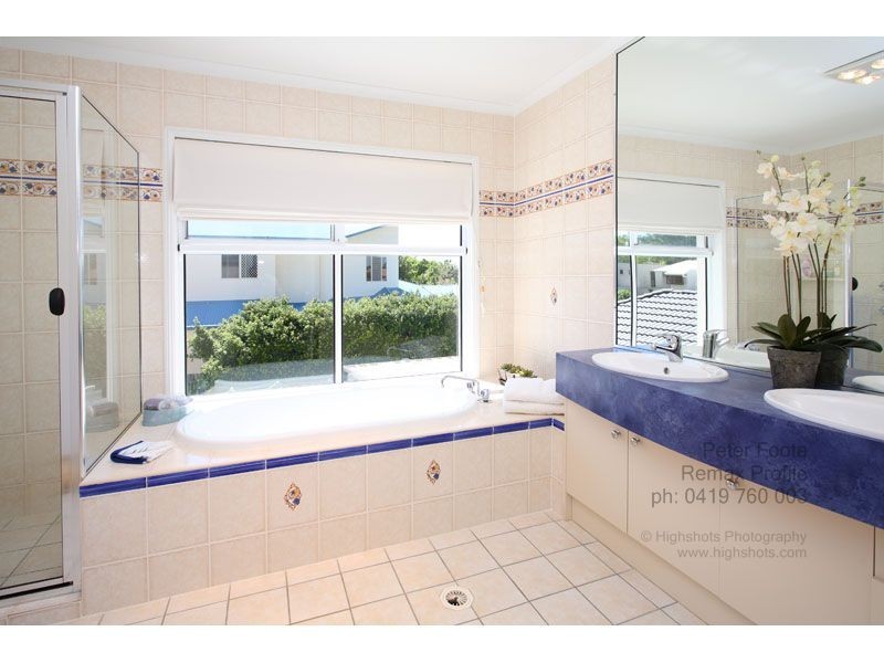 22 SAMUEL PLACE, Sinnamon Park QLD 4073