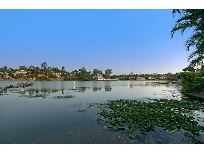 212 WESTLAKE DRIVE, Westlake QLD 4074