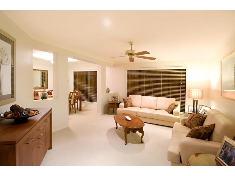 212 WESTLAKE DRIVE, Westlake QLD 4074