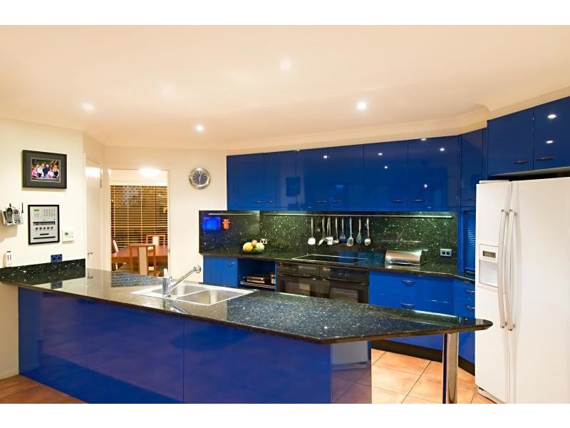 212 WESTLAKE DRIVE, Westlake QLD 4074