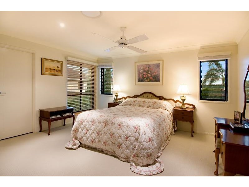 212 WESTLAKE DRIVE, Westlake QLD 4074