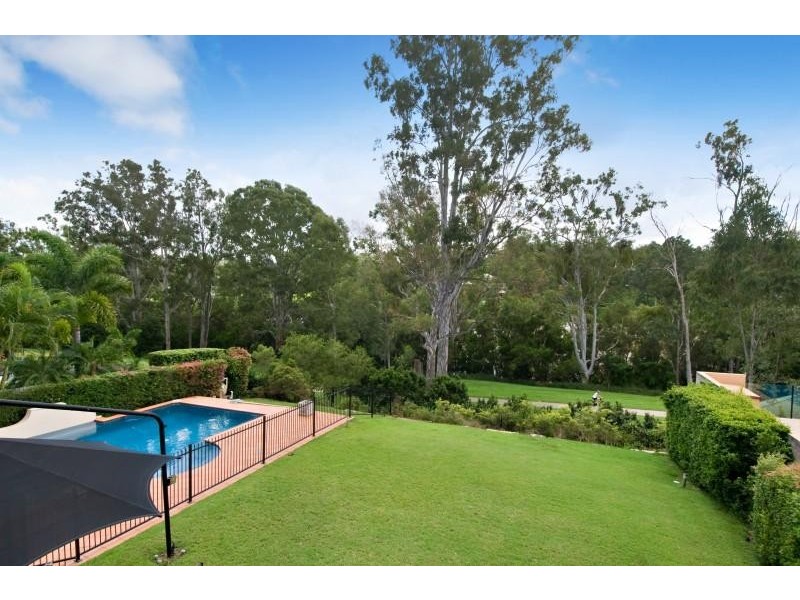 7 SAMUEL PLACE, Sinnamon Park QLD 4073