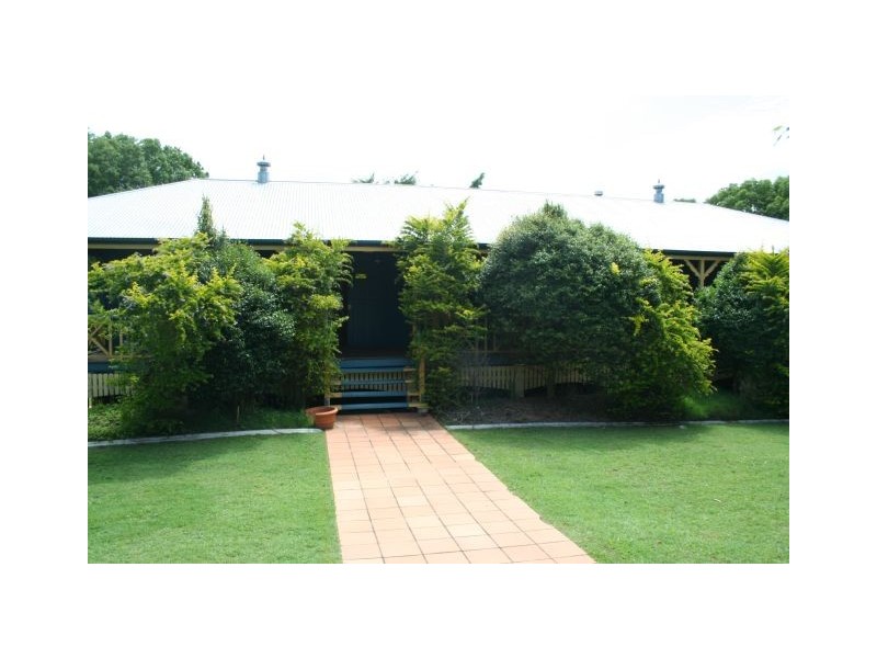 571 JESMOND ROAD, Fig Tree Pocket QLD 4069