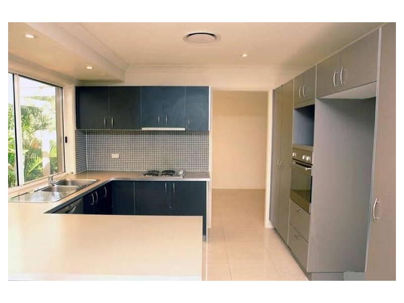 74 NORTHBROOK ST, Sinnamon Park QLD 4073