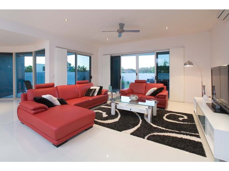 4 COOPERS CLOSE, Sinnamon Park QLD 4073