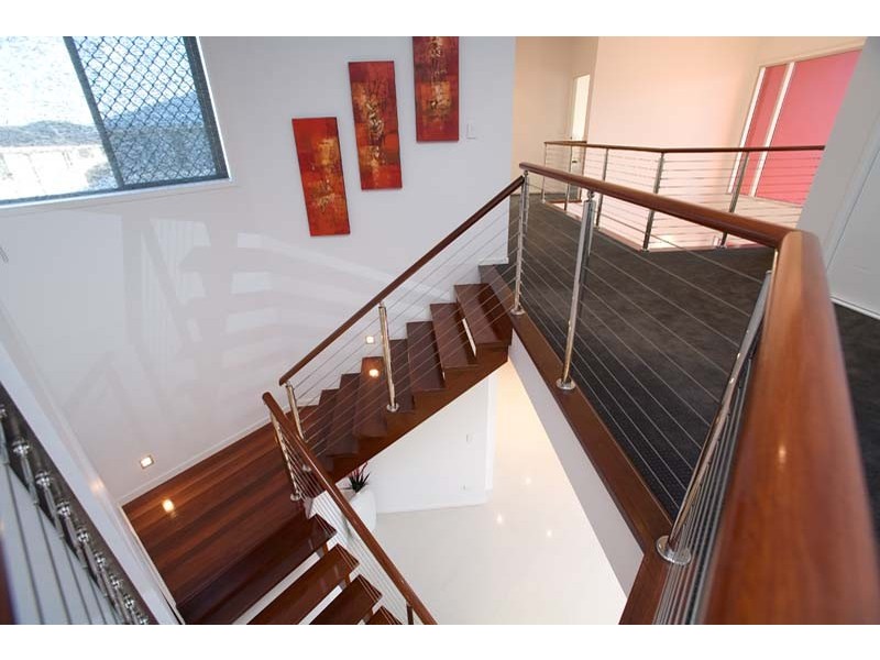 4 COOPERS CLOSE, Sinnamon Park QLD 4073