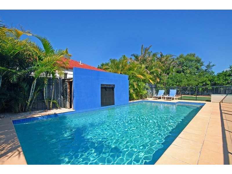 34 FURNESS CR, Sinnamon Park QLD 4073