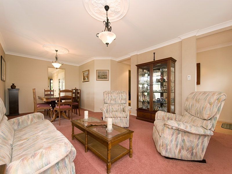30 KONRAD PLACE, Sinnamon Park QLD 4073