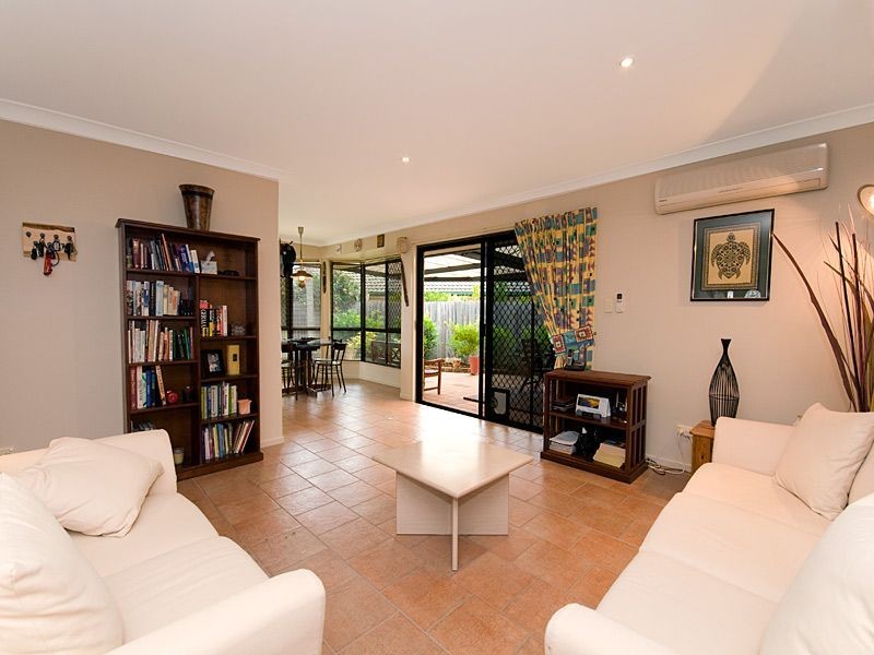 30 KONRAD PLACE, Sinnamon Park QLD 4073