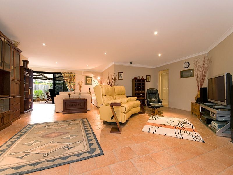 30 KONRAD PLACE, Sinnamon Park QLD 4073