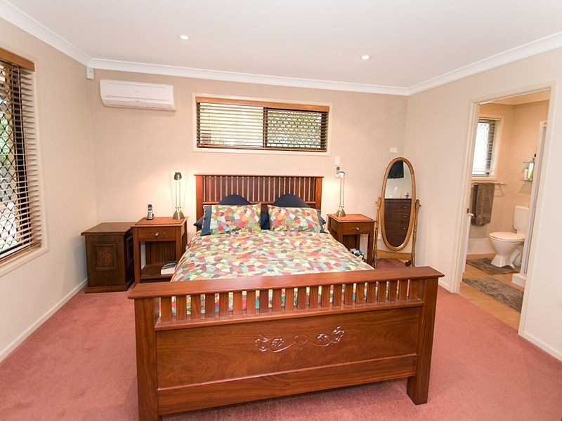 30 KONRAD PLACE, Sinnamon Park QLD 4073