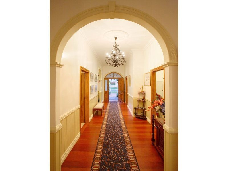 31 WENDOUREE CR, Westlake QLD 4074