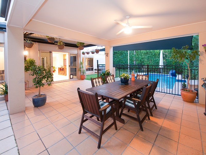31  Thomas Macleod Ave, Sinnamon Park QLD 4073