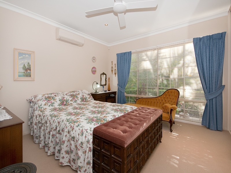 31  Thomas Macleod Ave, Sinnamon Park QLD 4073
